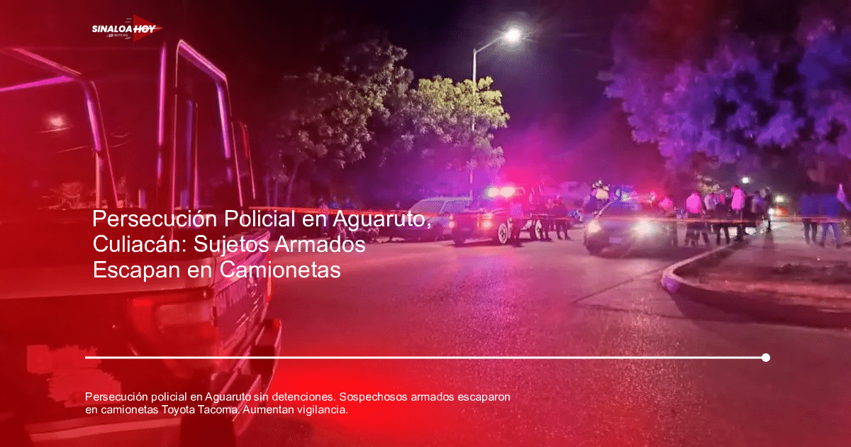 Vehículos policiales con luces intermitentes y cinta de advertencia en una escena nocturna de Aguaruto.