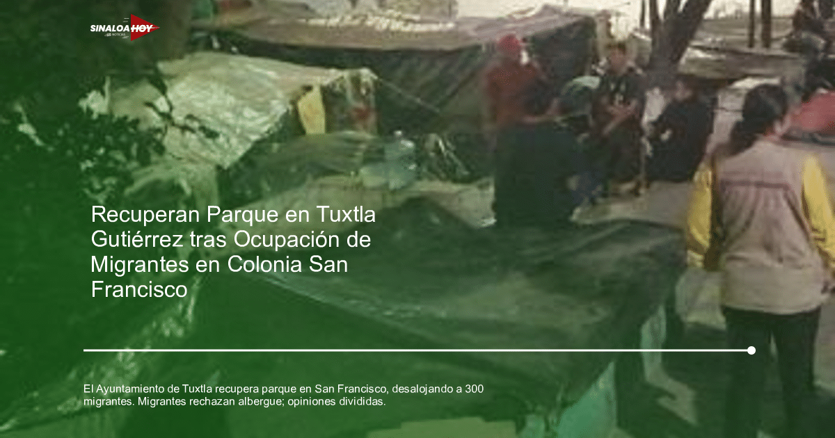 Refugios improvisados en parque de San Francisco, Tuxtla Gutiérrez, durante la noche.