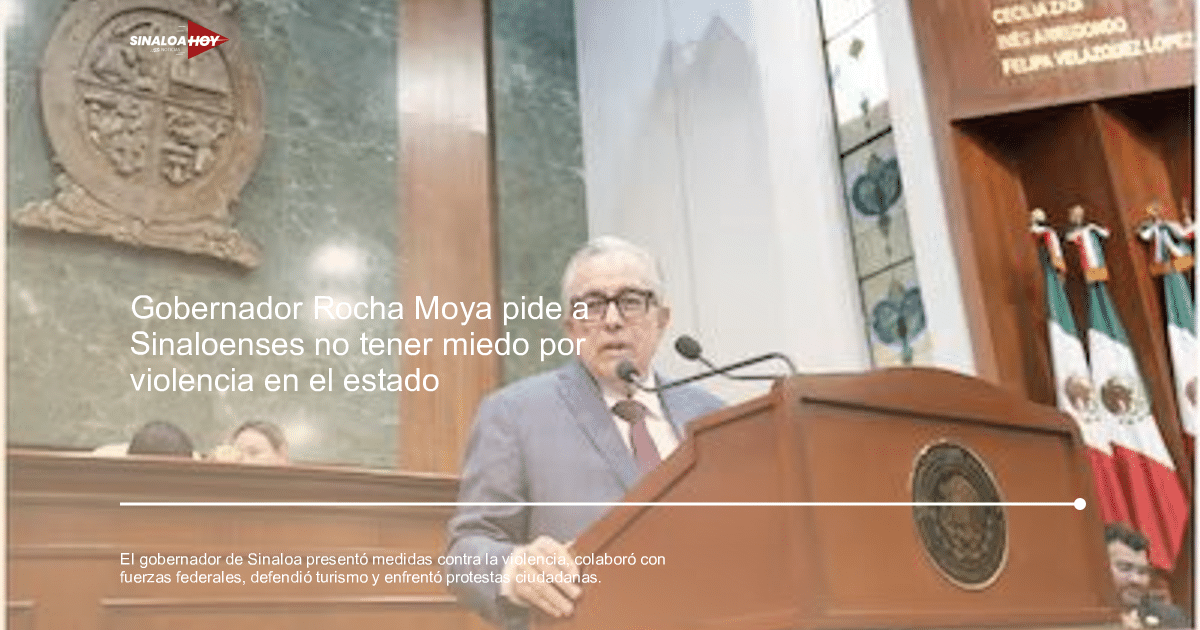 Gobernador Rubén Rocha Moya hablando desde un podio en un contexto legislativo con banderas de México al fondo.