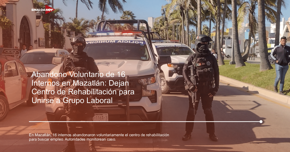 Oficiales de policía armados en operativo en Mazatlán, relacionados con la deserción de internos de un centro de rehabilitación.