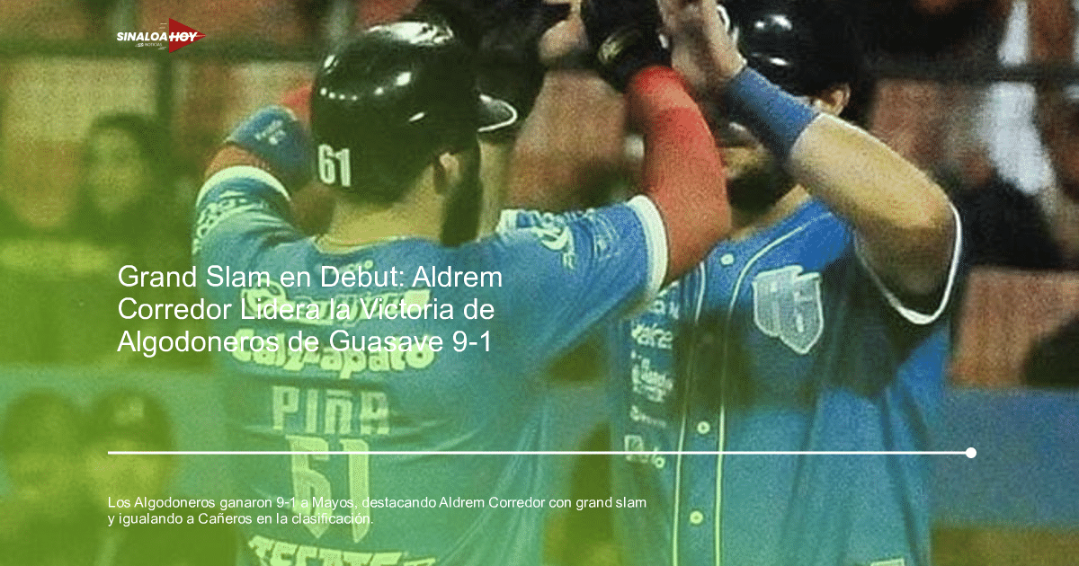 Jugadores de béisbol de los Algodoneros de Guasave celebrando en el estadio