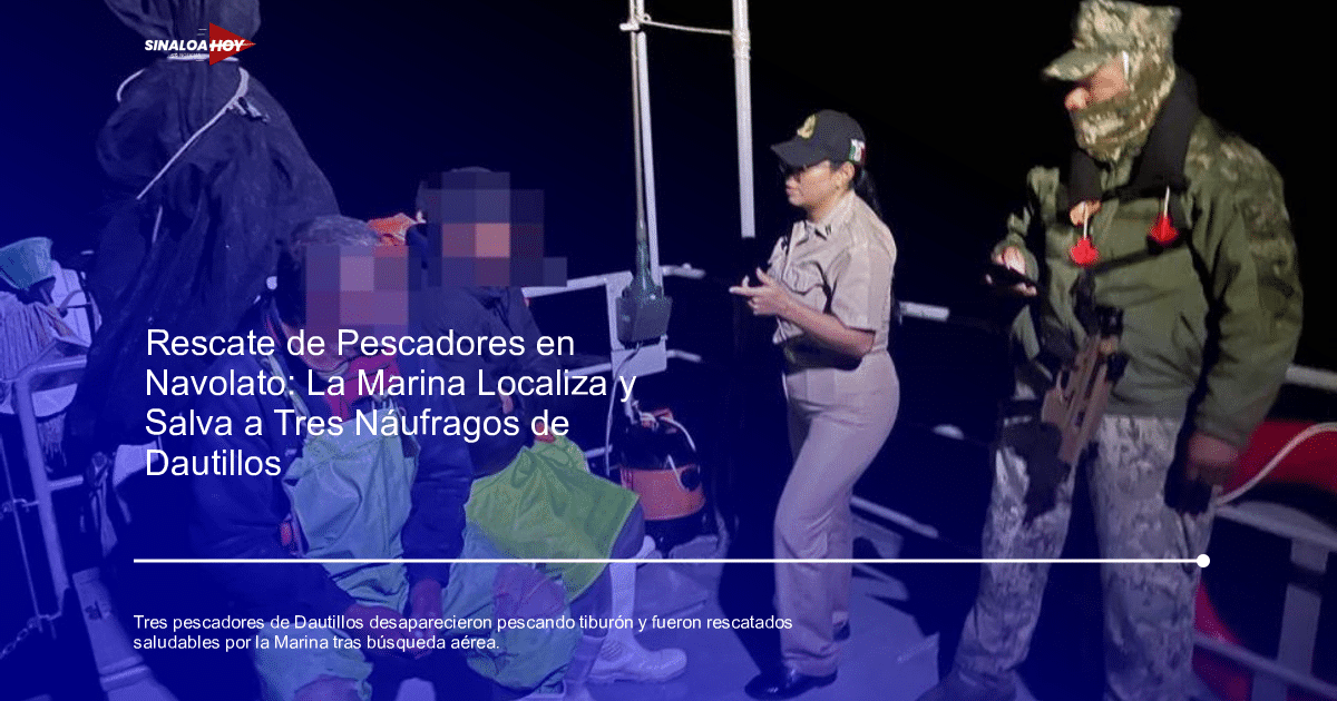 Grupo de personas en una embarcación durante la noche, incluyendo pescadores rescatados y personal de la Marina.