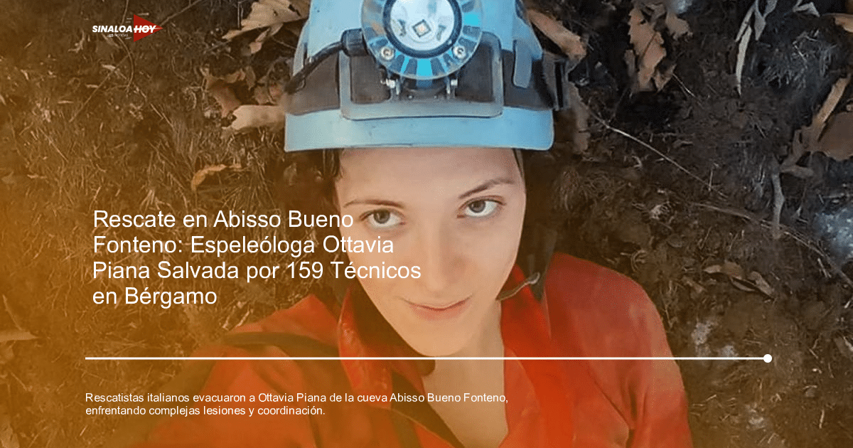 Rescatista con casco en entorno natural durante operación de rescate en cueva.