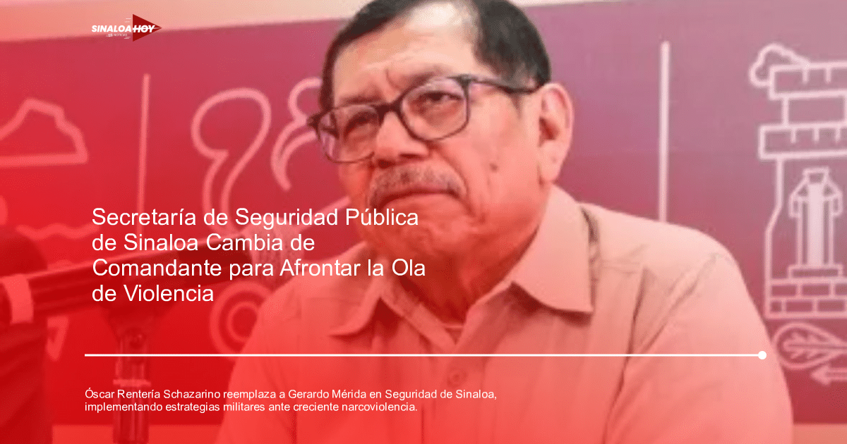 Hombre serio frente a un micrófono, simbolizando el cambio en la Secretaría de Seguridad Pública de Sinaloa.
