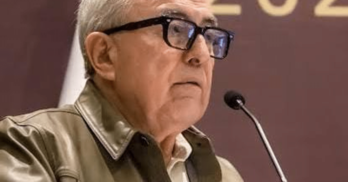 Gobernador Rocha Moya en conferencia criticando a la Liga MX por el retiro de Dorados