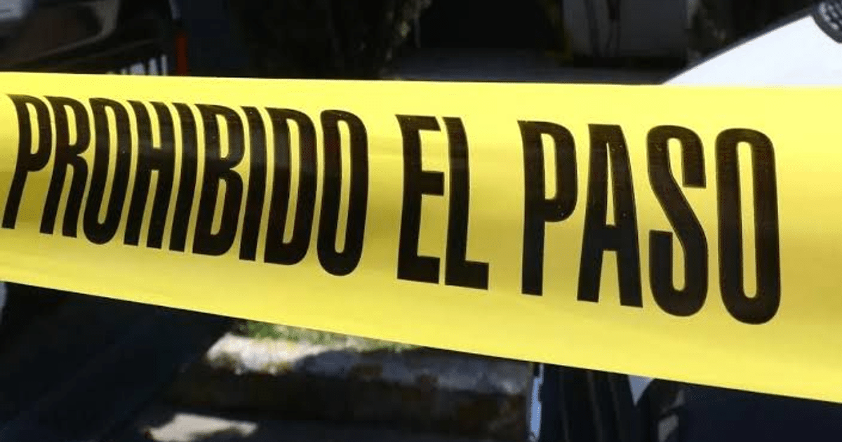 Cinta amarilla de 'PROHIBIDO EL PASO' en escena de crimen en Mazatlán