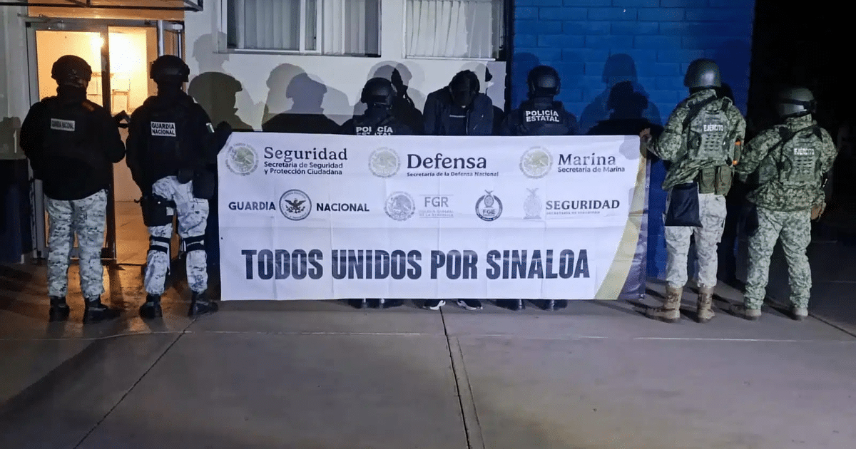 Operativo de seguridad en Culiacán con pancarta 'TODOS UNIDOS POR SINALOA'