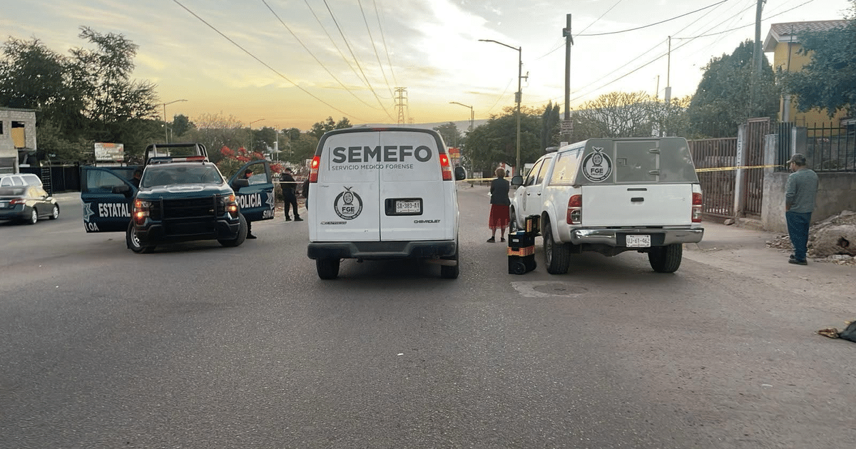 Vehículos de emergencia en Culiacán tras incidente violento