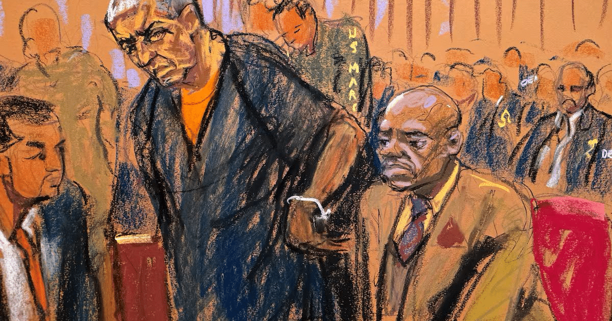 Dibujo de una audiencia judicial con varias personas, incluyendo un acusado de pie y una audiencia en el fondo, en un estilo de colores pastel o lápiz.