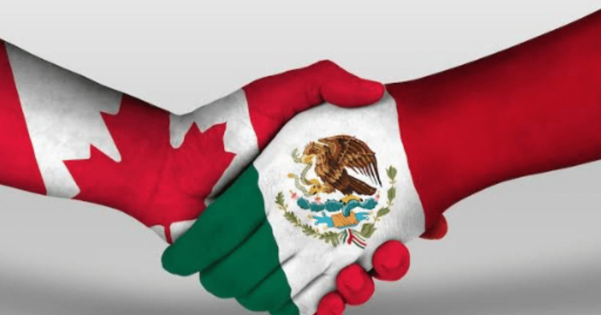 Apretón de manos con banderas de Canadá y México simbolizando colaboración educativa en Expo Canada Education.