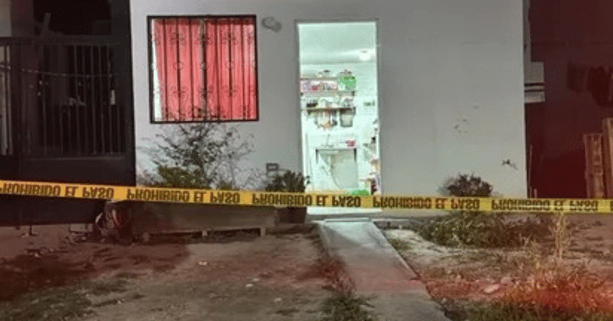 Entrada de casa acordonada en Zuazua tras incidente en guardería clandestina