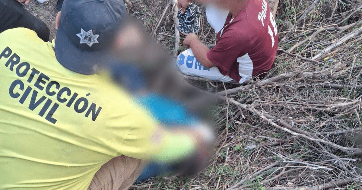 Equipo de Protección Civil en escena natural tras accidente en Las Habitas