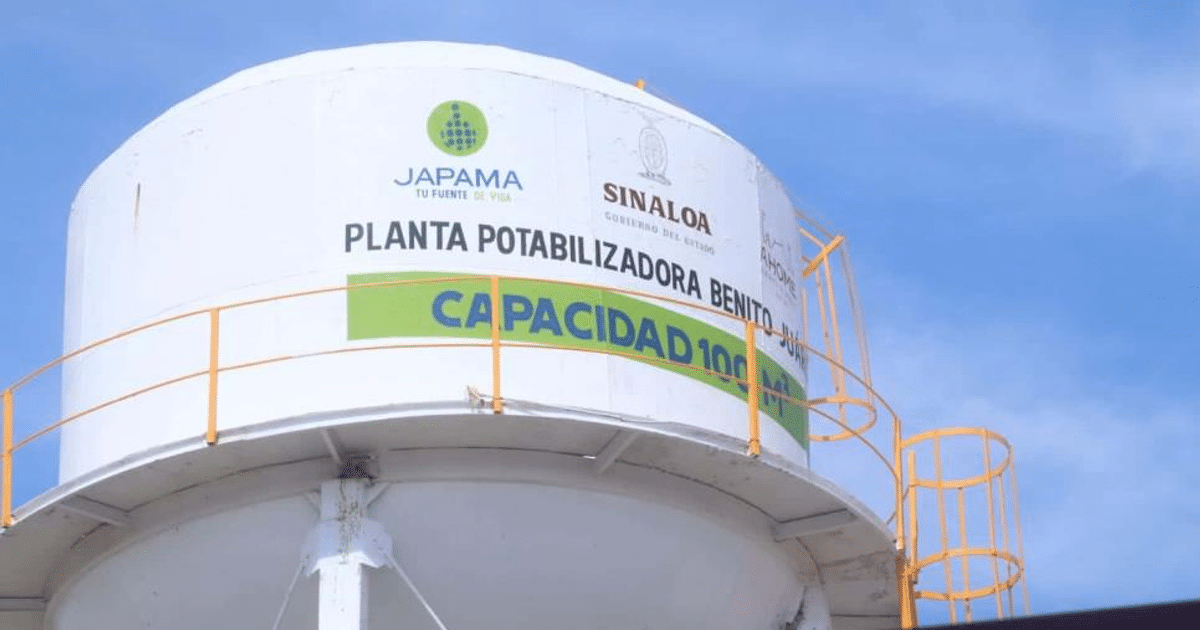 Tanque de agua de la Planta Potabilizadora Benito Juárez en Sinaloa
