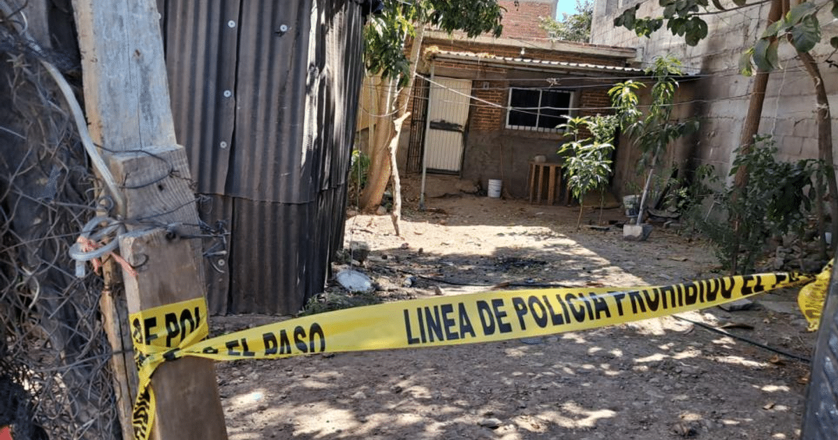 Área acordonada con cinta de policía en Las Coloradas, Culiacán, tras un homicidio.