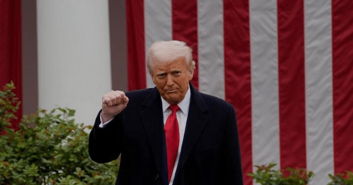 Gráfico comparativo de ingresos por aranceles recíprocos versus expectativas iniciales.