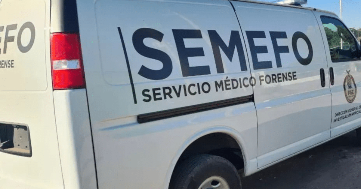 Camioneta SEMFO en Culiacán para transporte forense