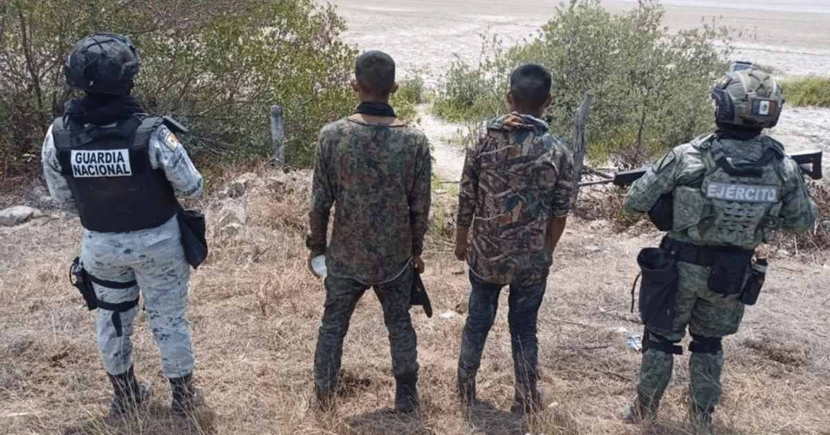 Miembros de la Guardia Nacional y el Ejército en vigilancia en El Verde, Concordia.