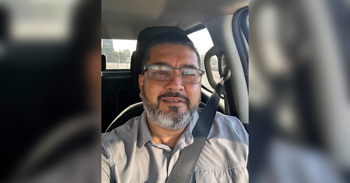 Autorretrato en automóvil vinculado al despojo vehicular en Concordia