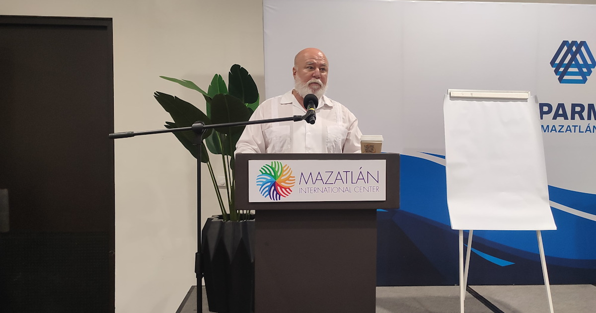 Manuel J. Clouthier hablando sobre inseguridad en el sector inmobiliario de Mazatlán