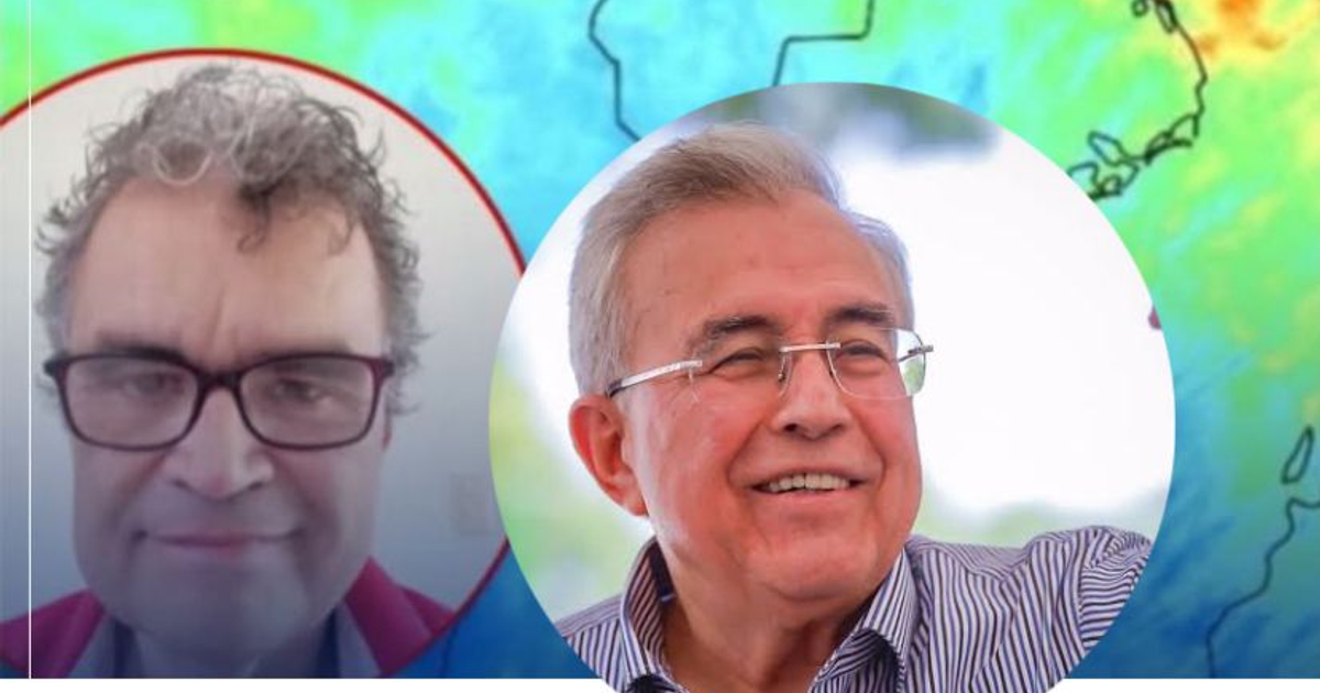 Dos personas en círculos sobre un mapa, simbolizando el análisis del pronóstico fallido de la tormenta tropical Alvin.