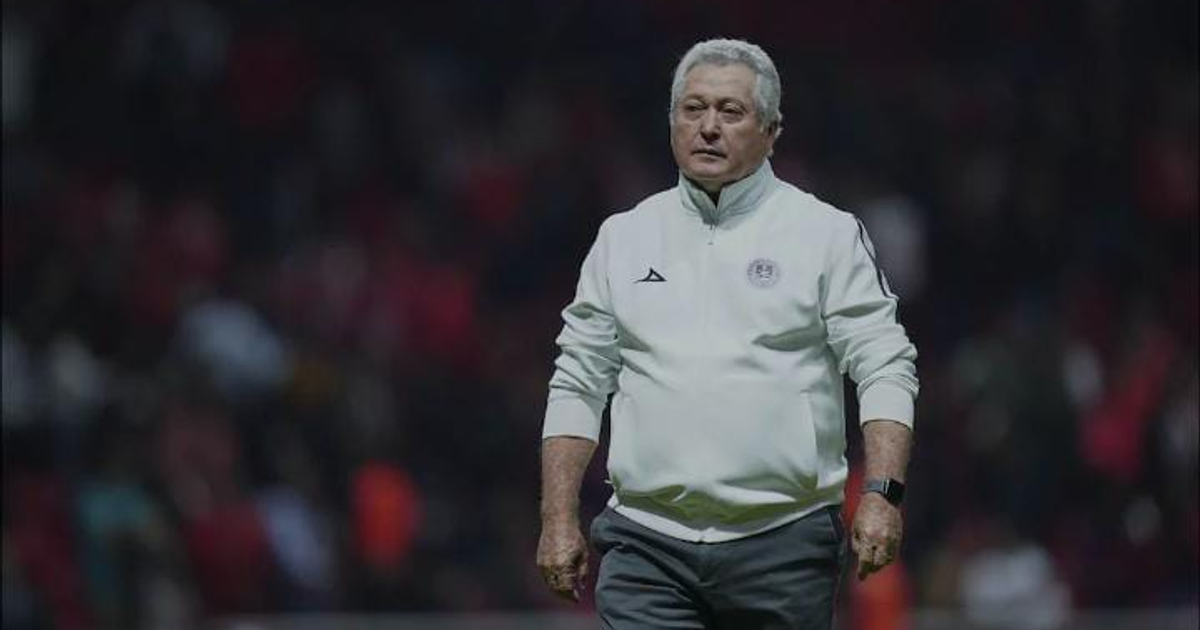 Evento de fútbol en Mazatlán relacionado con la salida de Víctor Manuel Vucetich del Mazatlán FC.