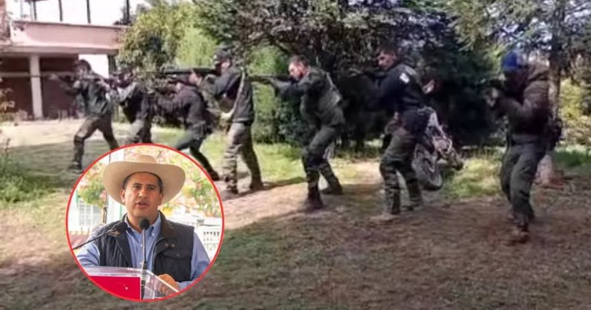 Grupo en práctica militar al aire libre y hombre dando discurso, relacionado con operativo en Uruapan.