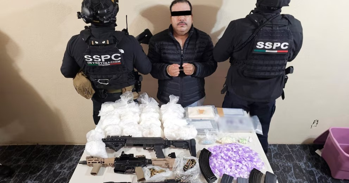 Operativo en Tijuana: Captura de Chaparro y decomiso de drogas y armas