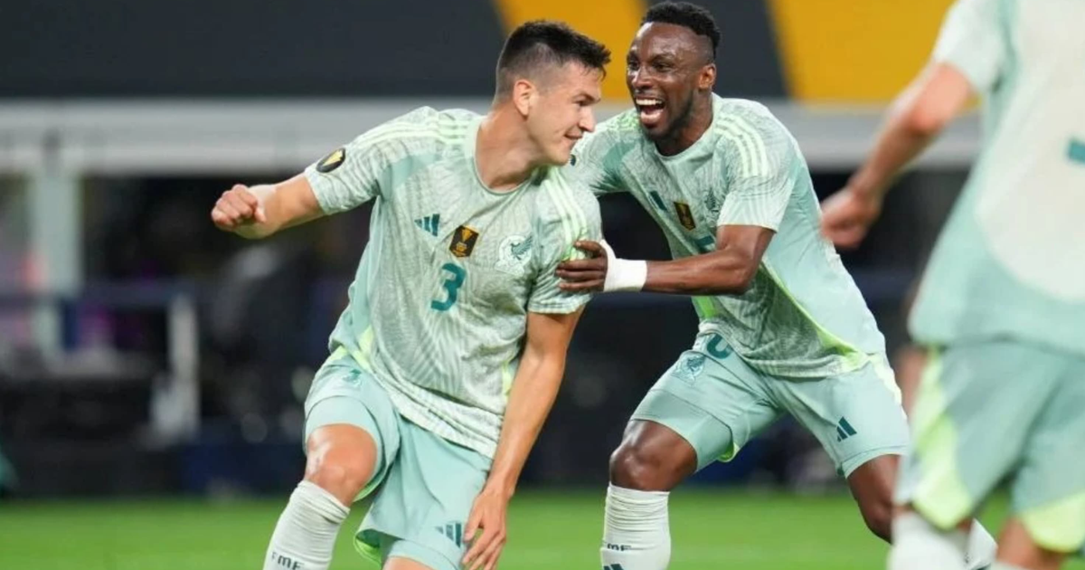 Jugadores de la Selección Mexicana celebrando un gol en la Copa Oro 2025