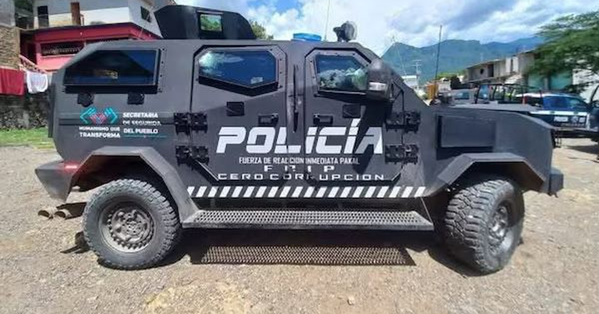 Vehículo policial blindado en operativo fronterizo en Chiapas