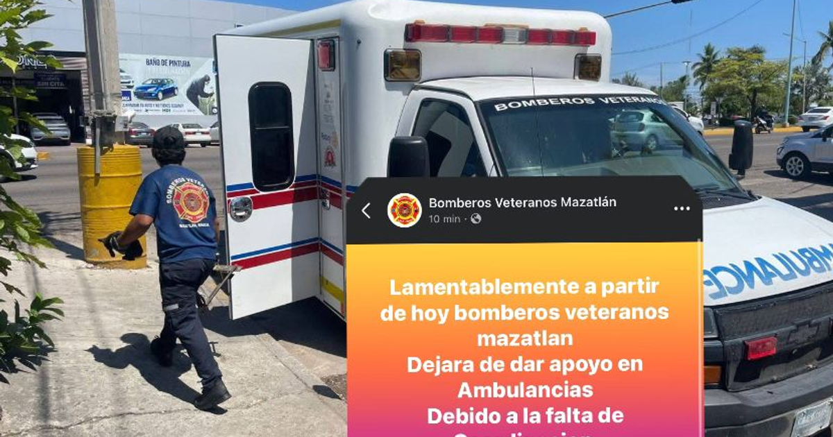 Ambulancia de Bomberos Veteranos Mazatlán con bombero alejándose, indicando suspensión del servicio.