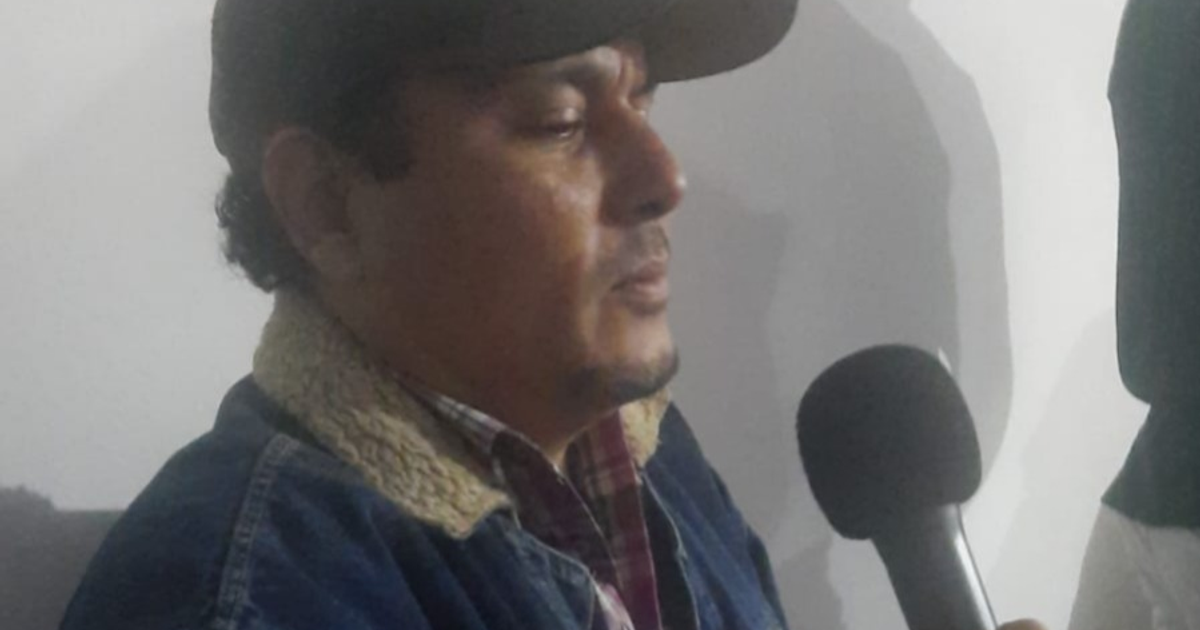 Migrantes en condiciones degradantes en el Centro Krome, Miami