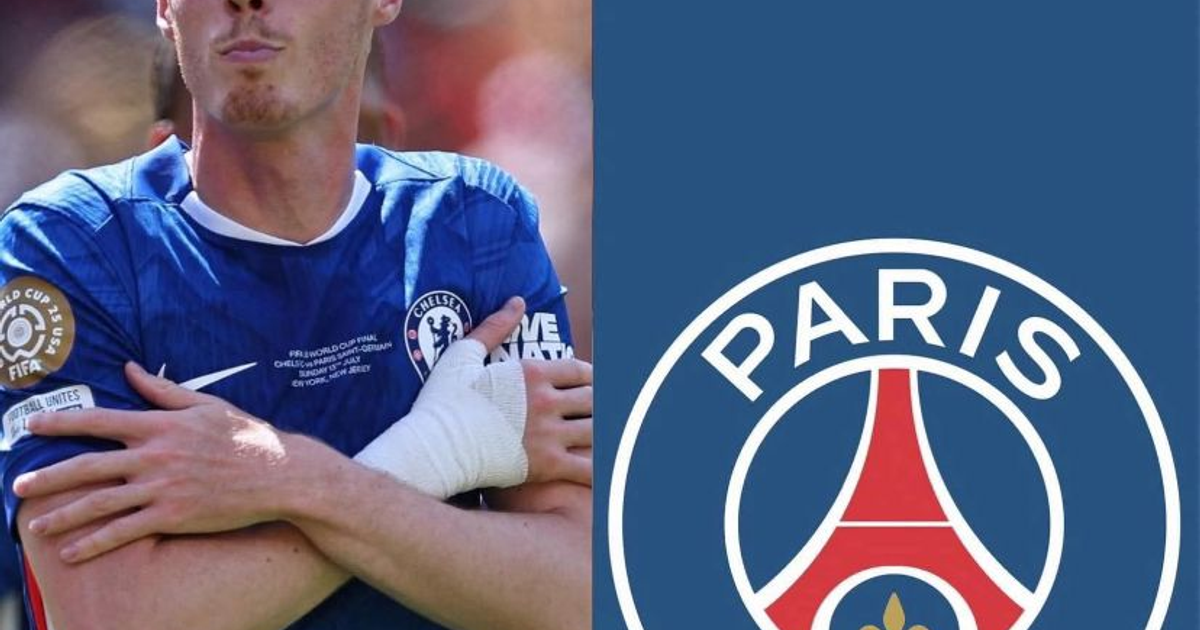 Jugador del Chelsea FC con logo del PSG, relacionado con el fichaje de Cole Palmer
