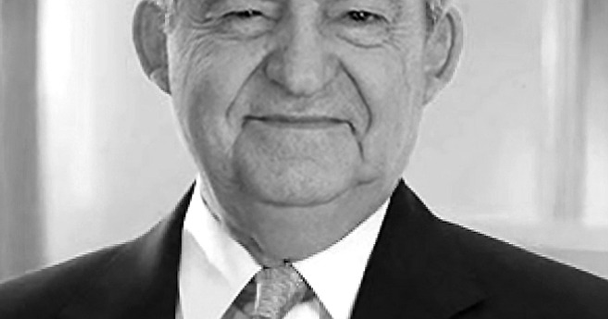 Imagen conmemorativa de Roberto Servitje, cofundador de Grupo Bimbo