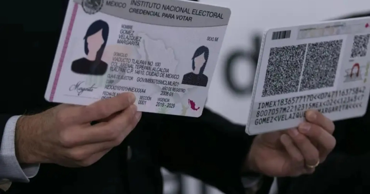 Dos tarjetas de identificación del Instituto Nacional Electoral de México con detalles de seguridad y diseño actualizado.