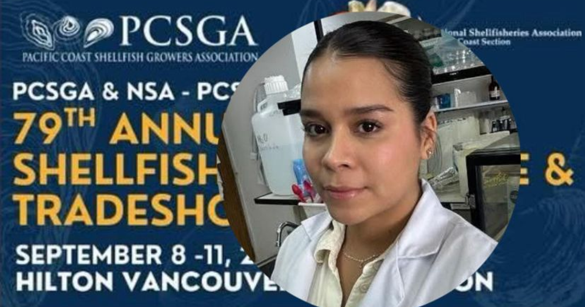 Imagen de la 79ª Feria Anual de Mariscos con Paola Santos en un laboratorio.