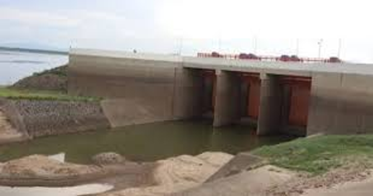 Presa Josefa Ortiz de Domínguez con nivel crítico de agua en Sinaloa