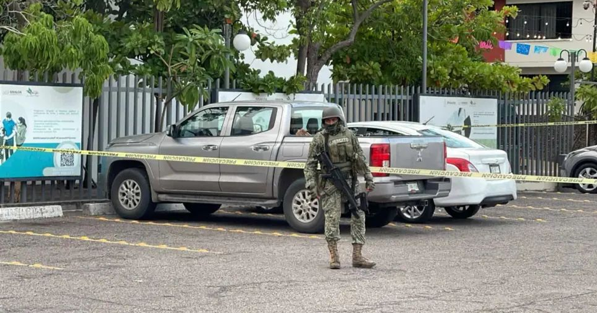 Soldado en operativo de recuperación de vehículo robado en Culiacán