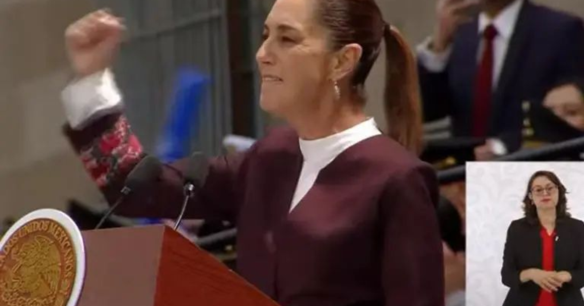 Claudia Sheinbaum en discurso sobre soberanía con intérprete de lenguaje de señas