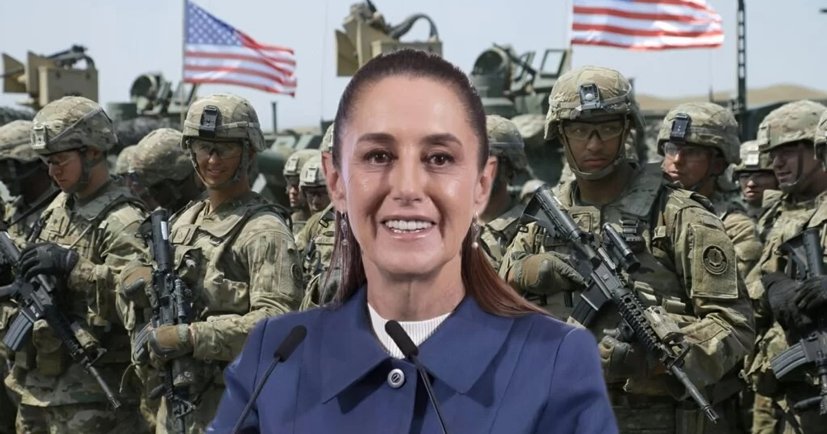 Claudia Sheinbaum hablando frente a soldados estadounidenses con banderas de EE.UU. al fondo.