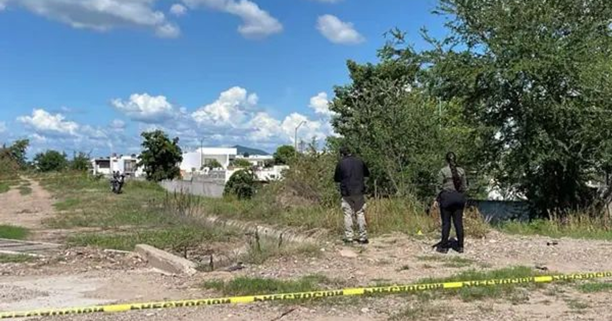 Investigadores en Villa Juárez tras hallazgo de extremidades en vehículo abandonado