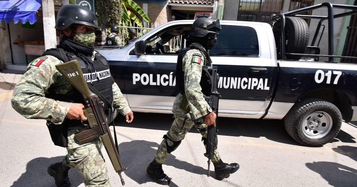 Policías en operativo en Culiacán tras tiroteo en la colonia Centro