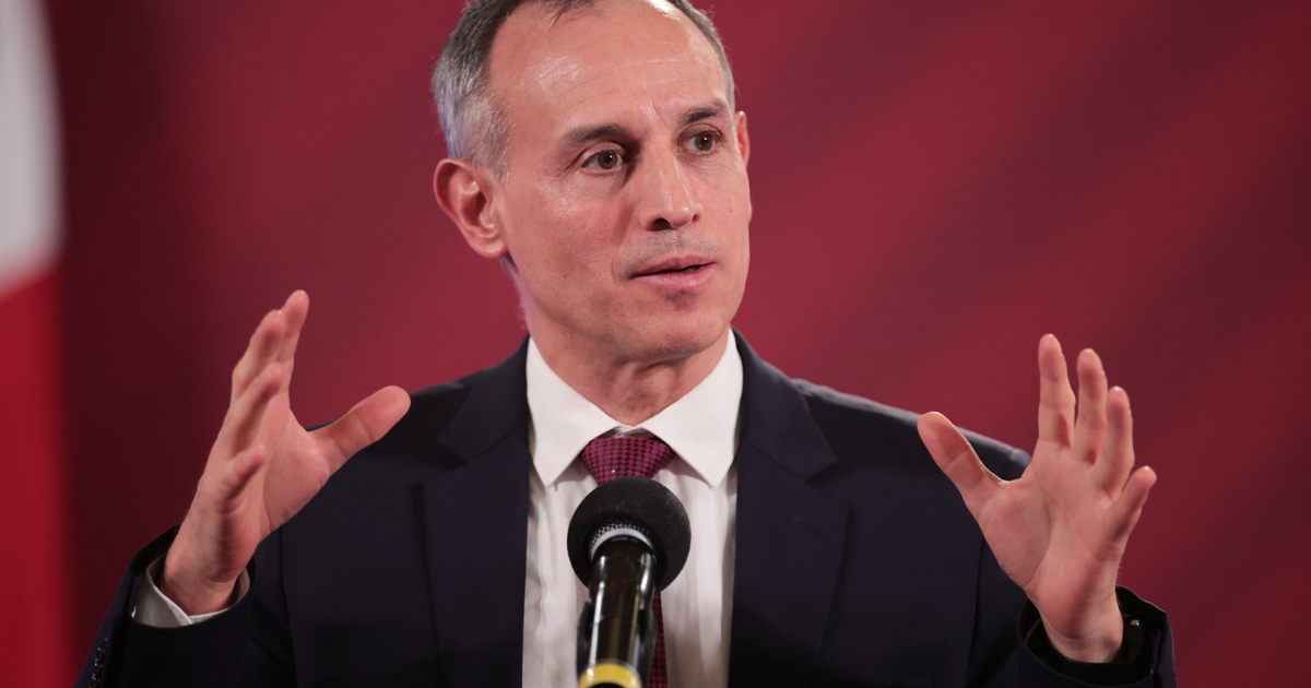 Claudia Sheinbaum revisará el salario de Hugo López-Gatell ante la OMS