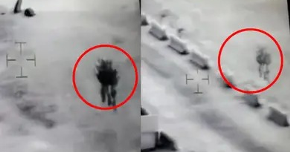 Capturas de video en blanco y negro de un misil y un objeto brillante en Yemen