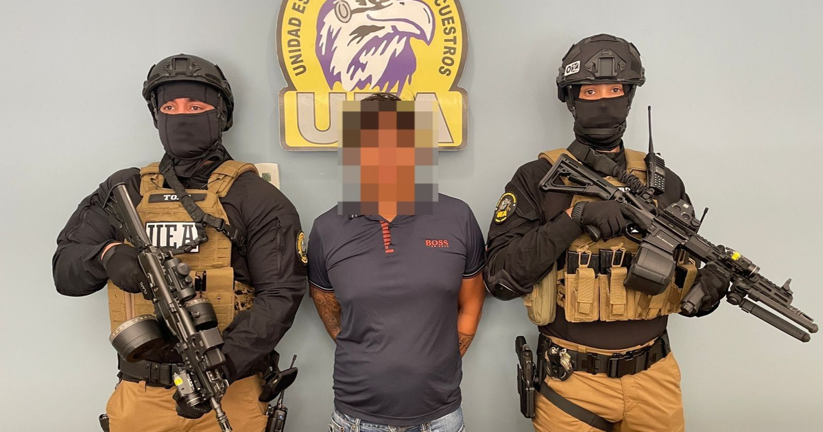 Detención de Ismael 'N' por la Unidad Especializada Antisecuestros en Culiacán