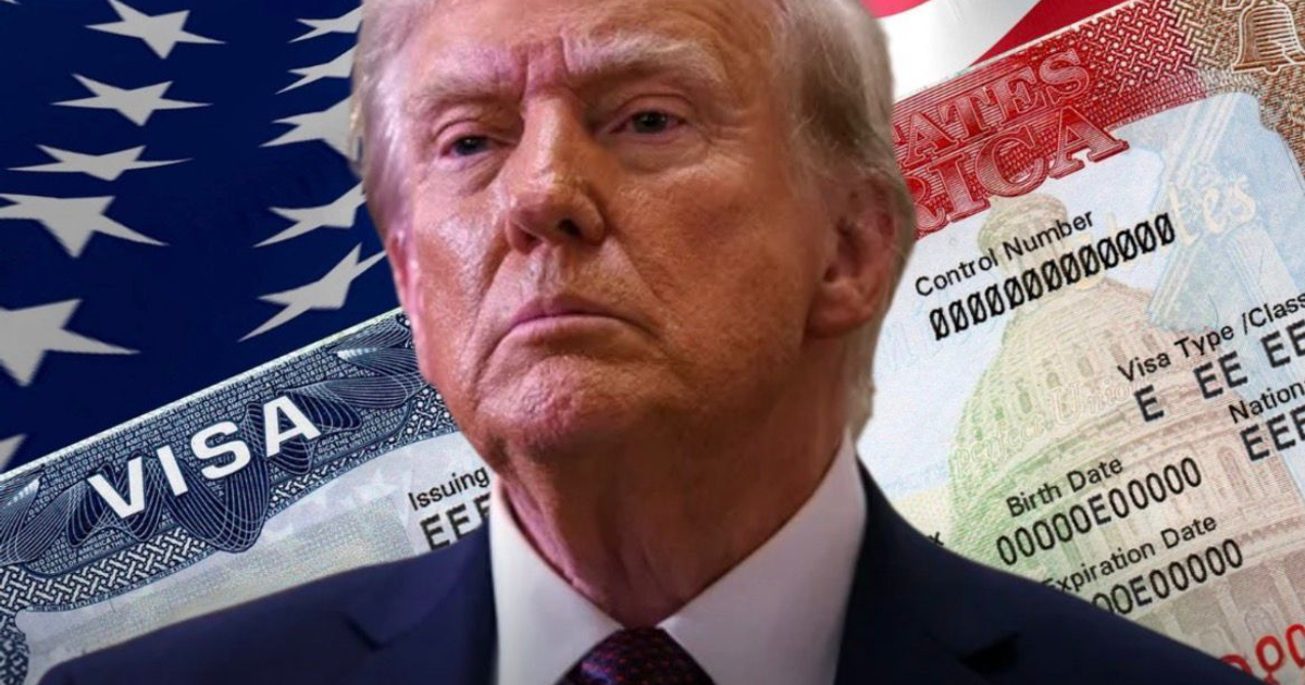 Persona frente a bandera y documentos de visa, simbolizando la revocación de visas a políticos mexicanos.