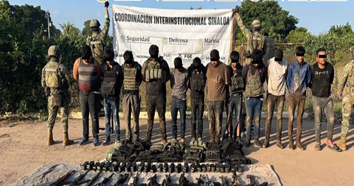 Operativo de seguridad en Navolato con detención de miembros del Cártel de Sinaloa y equipo militar incautado.