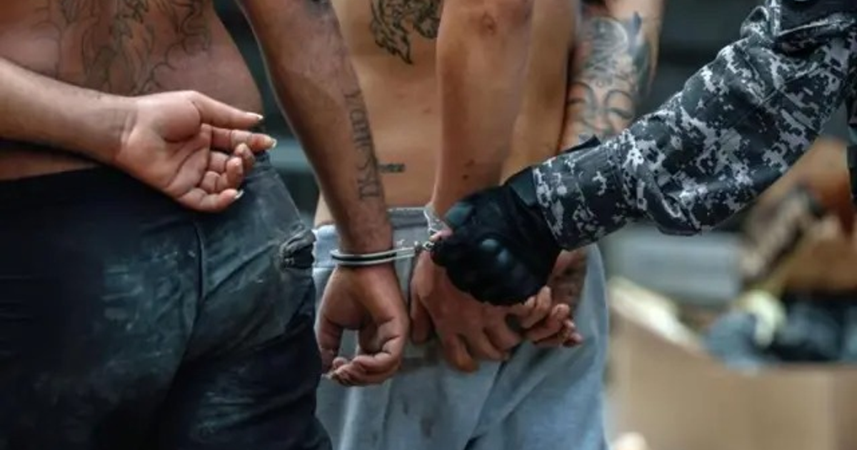 Personas arrestadas durante operativo policial en Río de Janeiro