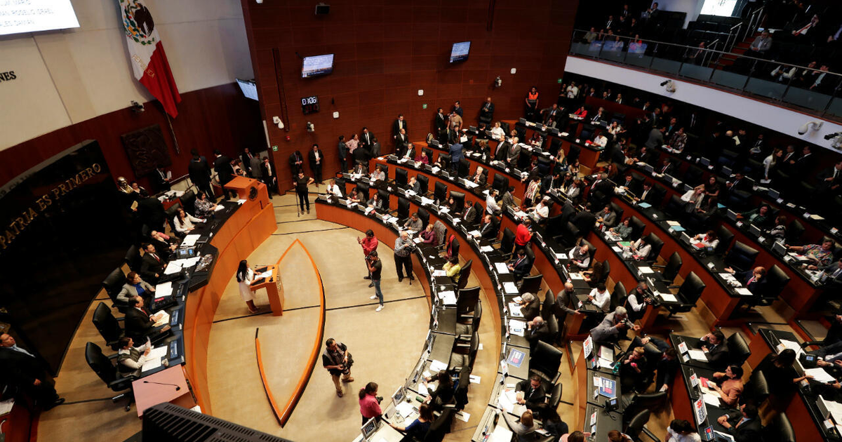Interior del Senado de México durante una sesión de aprobación de tropas extranjeras