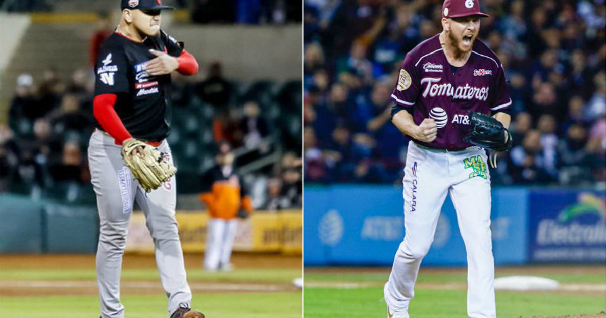 Dos lanzadores de béisbol en acción durante un juego entre Venados de Mazatlán y Tomateros de Culiacán.