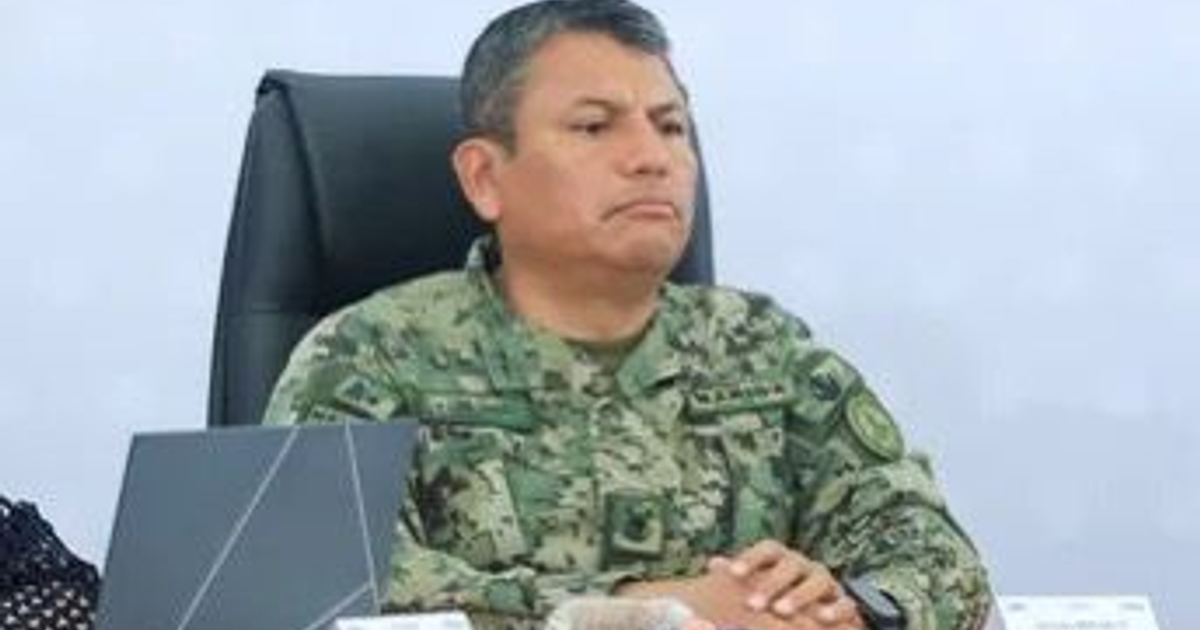 Oficial militar en reunión tras emboscada en Puebla
